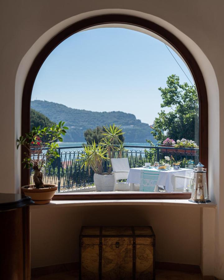 Bed and Breakfast Gli Archi Sul Mare à Gaète Extérieur photo