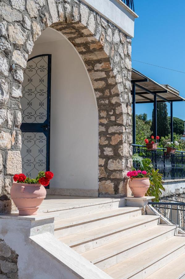 Bed and Breakfast Gli Archi Sul Mare à Gaète Extérieur photo