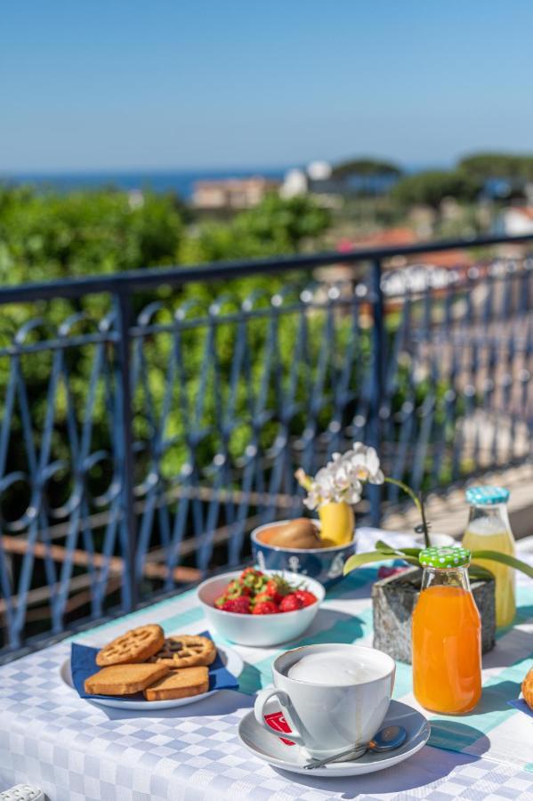 Bed and Breakfast Gli Archi Sul Mare à Gaète Extérieur photo