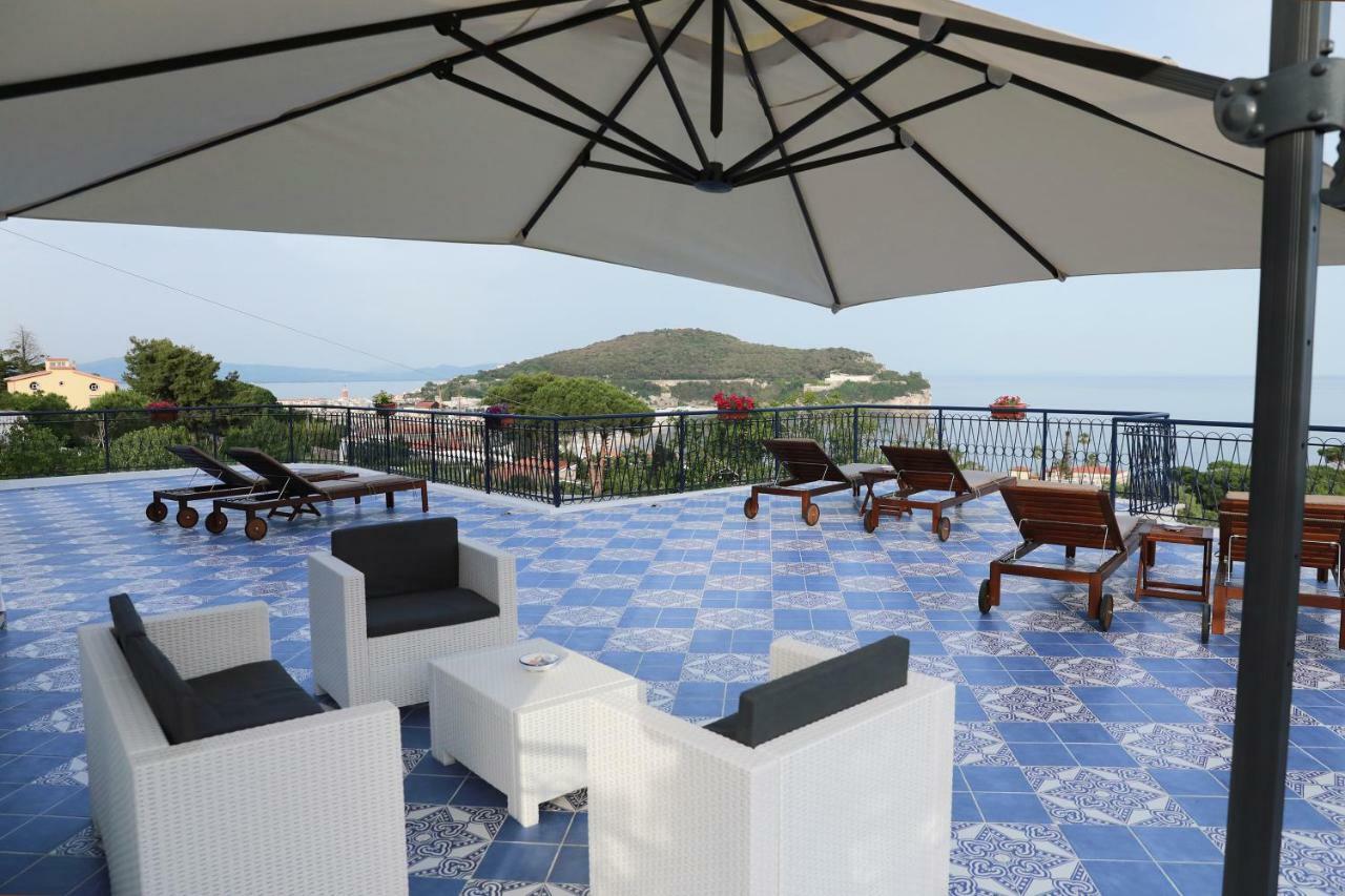 Bed and Breakfast Gli Archi Sul Mare à Gaète Extérieur photo