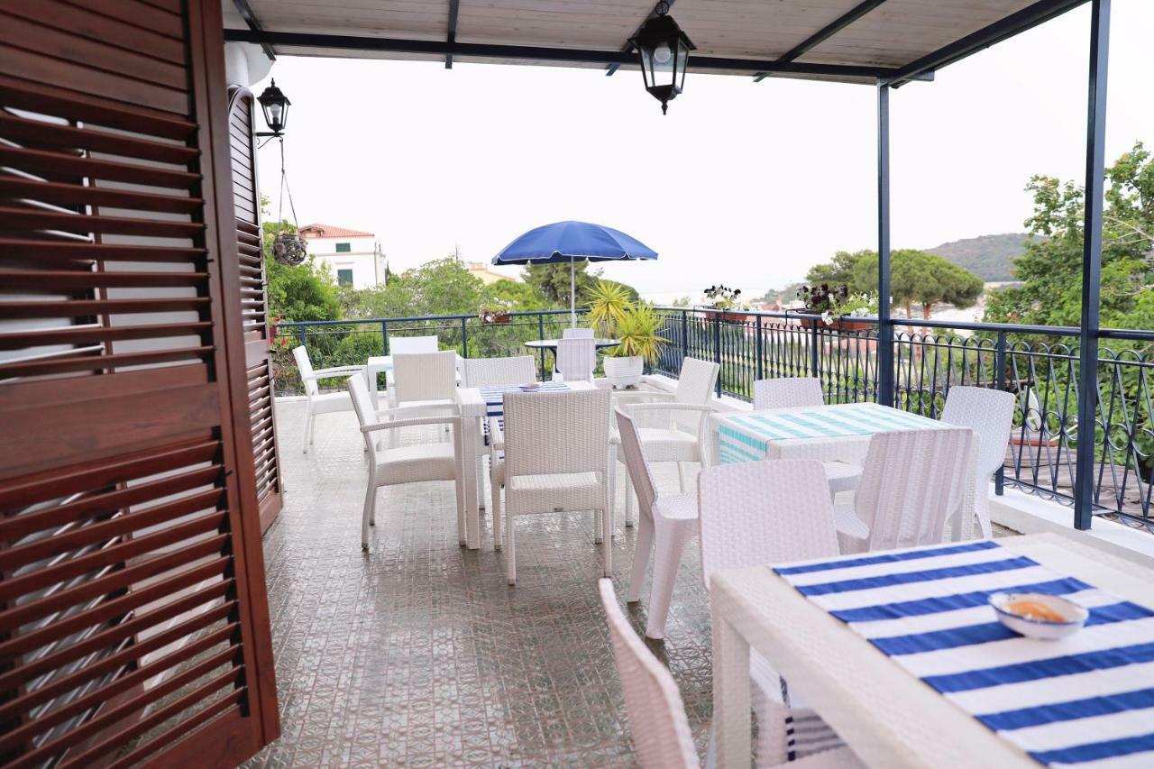 Bed and Breakfast Gli Archi Sul Mare à Gaète Extérieur photo