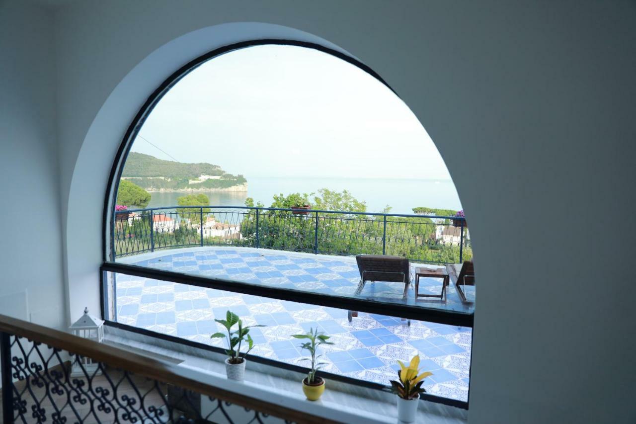 Bed and Breakfast Gli Archi Sul Mare à Gaète Extérieur photo