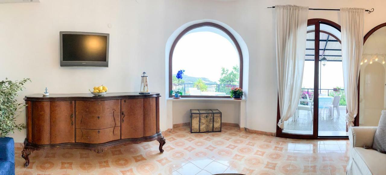 Bed and Breakfast Gli Archi Sul Mare à Gaète Extérieur photo